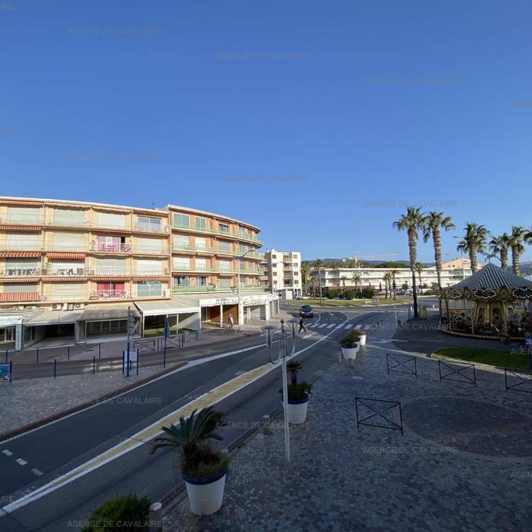 T2 climatisé au Port de Cavalaire avec garage privé - FR-1-100-365 - Apartment - 1