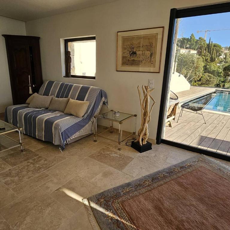 Villa de Maître 12, piscine, climatisation, animaux permis - FR-1-768-129 - Villa - 26