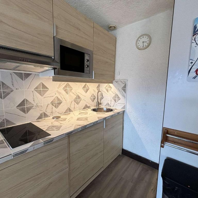 Studio chaleureux pour 4 pers. au pied des pistes - L'Alpe d'Huez - Appartement 1 Chambre - 8