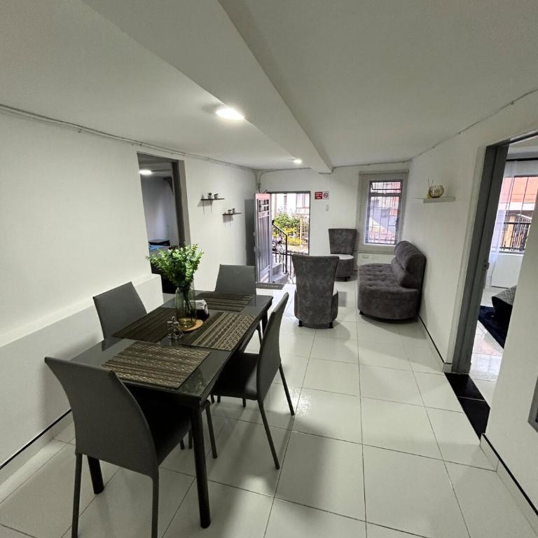 Turismo y Comercio a 5min I Ubicación estratégica - Apartamento de 3 dormitorios - 2