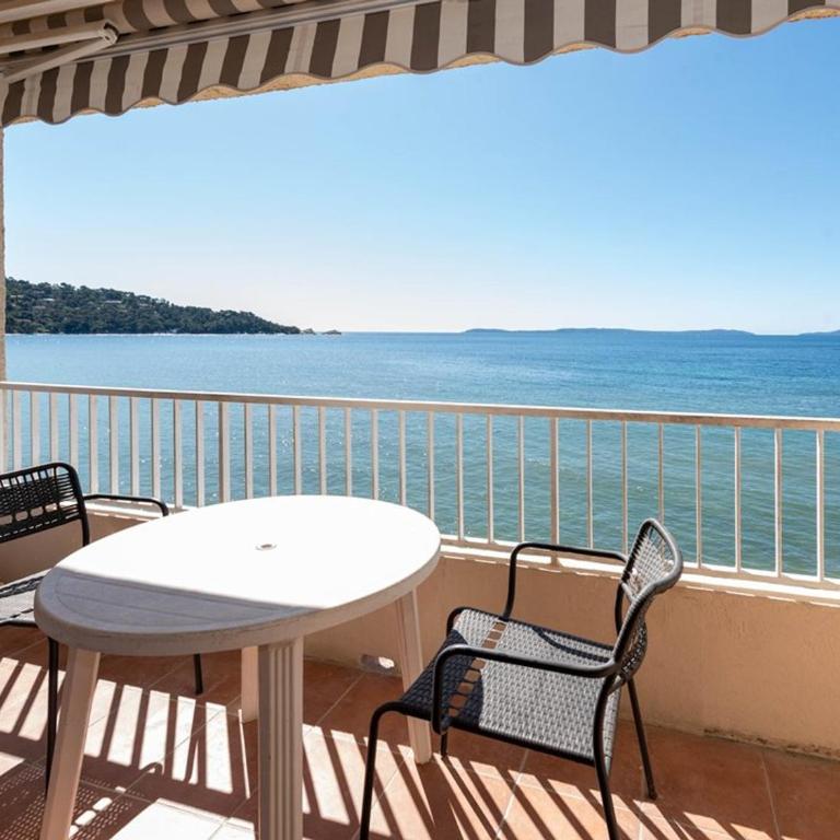Location T2 Mezzanine, 6 Pers, Clim, Plage Cavalière - FR-1-803-73 - Apartamento - 13