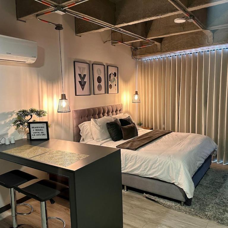 Suite tipo loft de lujo cerca al aeropuerto con AC - One-Bedroom Apartment - 1