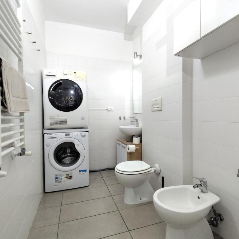 Casa Raffy - Two-Bedroom Apartment - 10