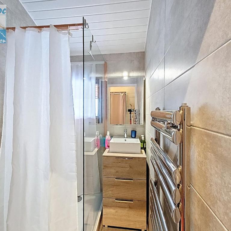 Charmant duplex lumineux, 4 pers, animaux acceptés - Appartement 2 Chambres - 16
