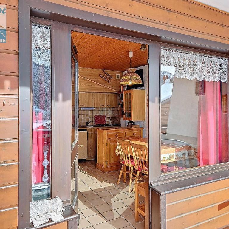 Studio lumineux avec balcon exposé Sud et parking à La Chapelle-d'Abondance - Studio - 11