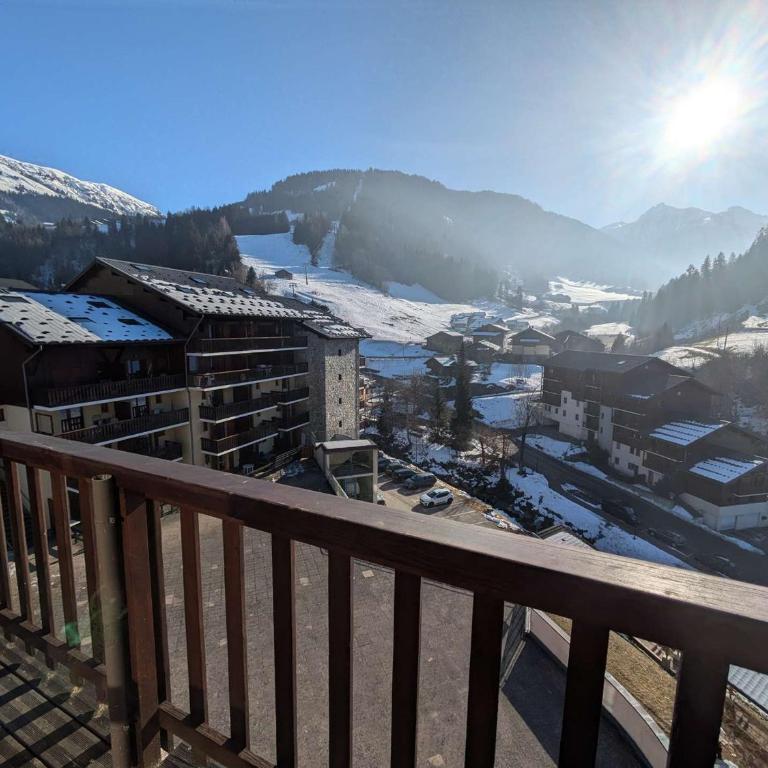 Duplex 4 pers. à Arêches-Beaufort, piscine, balcon sud, centre village - Appartement 2 Chambres - 9