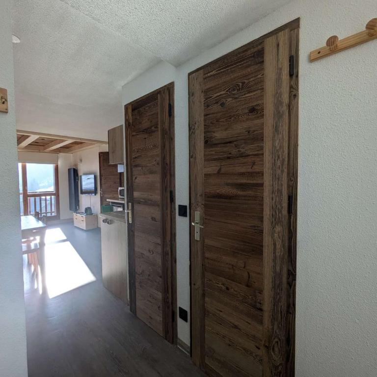 Duplex 4 pers. à Arêches-Beaufort, piscine, balcon sud, centre village - Appartement 2 Chambres - 12
