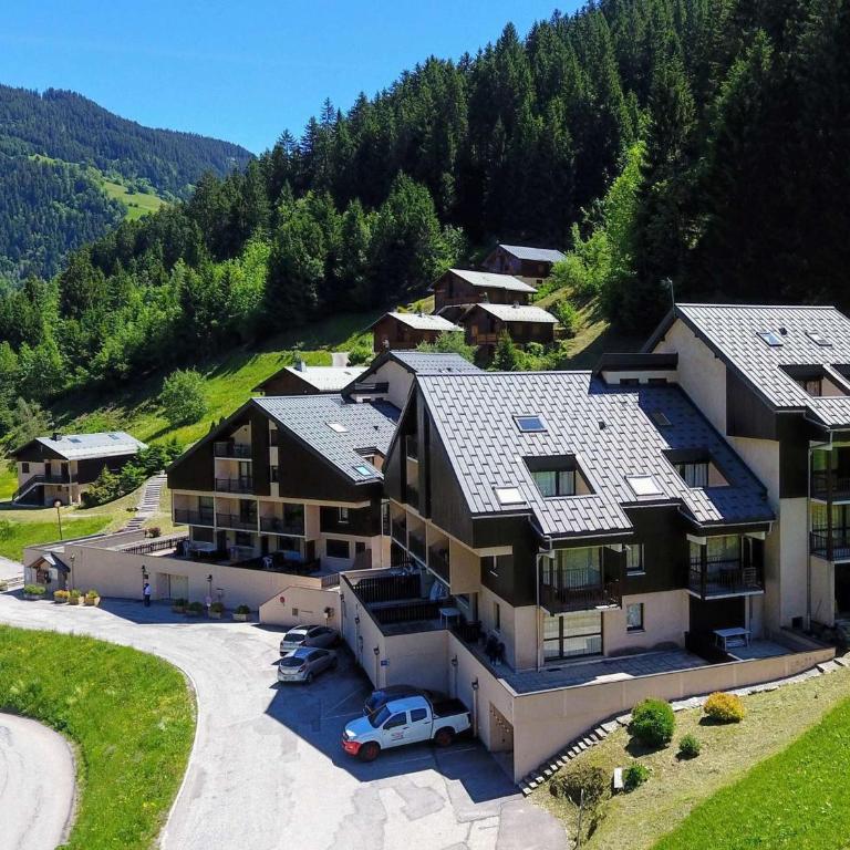 Charmant 3 pièces avec balcons, proche des pistes, 6 pers, navette gratuite, animaux acceptés - Appartement 2 Chambres - 11