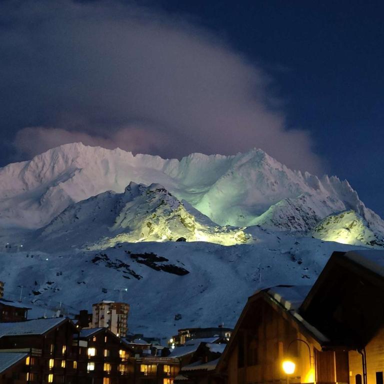 Val Thorens - Appartement cosy 4 pers, skis aux pieds, ascenseur - FR-1-637-50 - Apartamento - 12