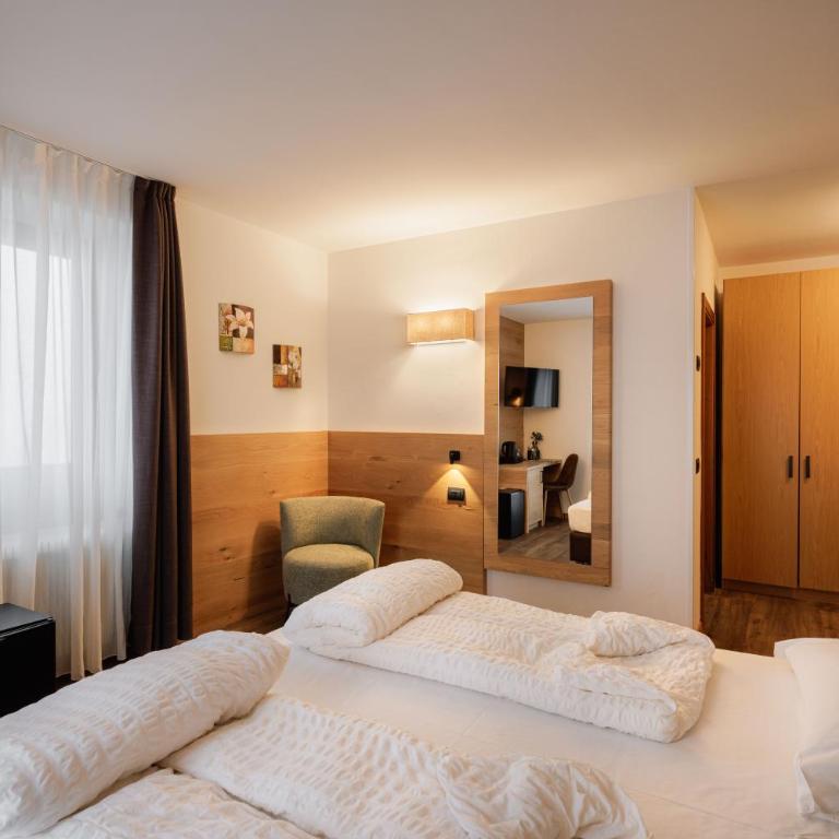Hotel Eden Andalo - Mountain Lifestyle - Camera Matrimoniale - 1
