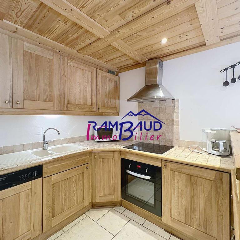 Appartement 3 pièces avec terrasse - Proche pistes - FR-1-854-59 - Apartamento - 5