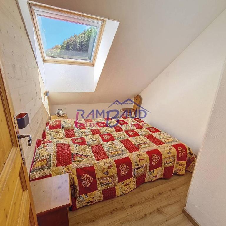 F4 Duplex 6-8 pers - Pied de piste - Piscine - Parking - WiFi - FR-1-854-37 - Apartamento - 7