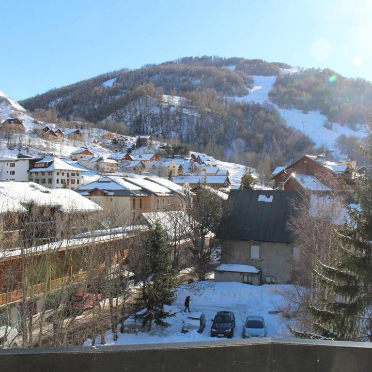 Appartement Lumineux - 6 Personnes - Centre de Valloire - FR-1-854-41 - Apartment - 6