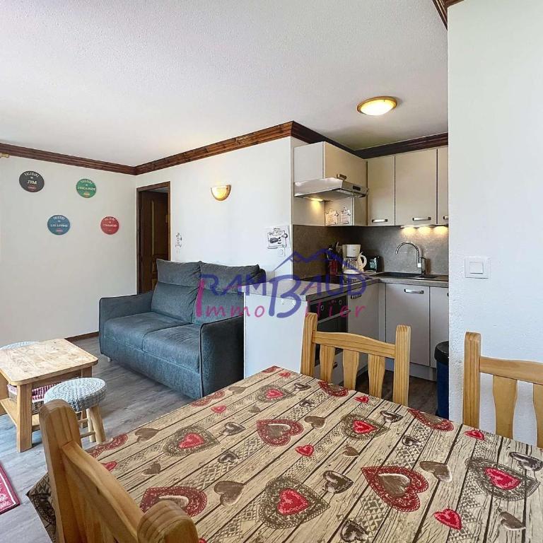 Appartement 3 pièces - 6 pers - Piscine - Pied de piste - FR-1-854-56 - Apartamento - 5
