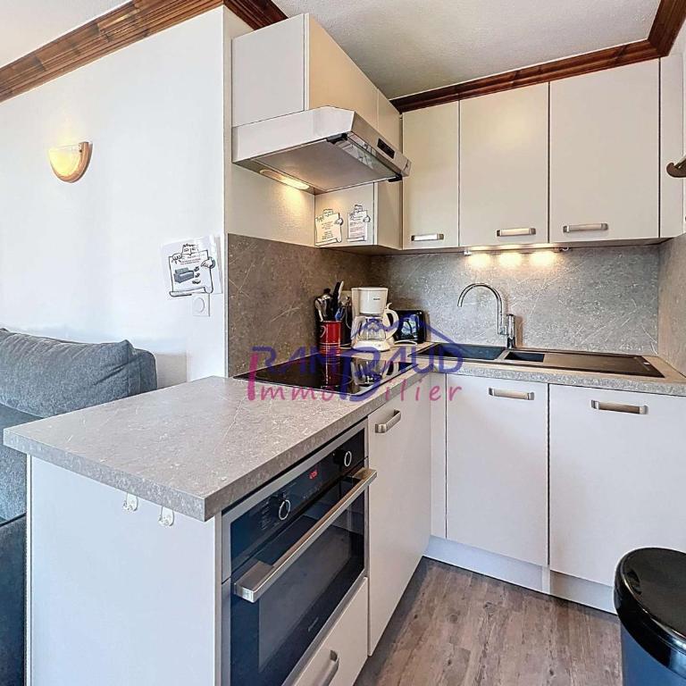 Appartement 3 pièces - 6 pers - Piscine - Pied de piste - FR-1-854-56 - Apartamento - 6