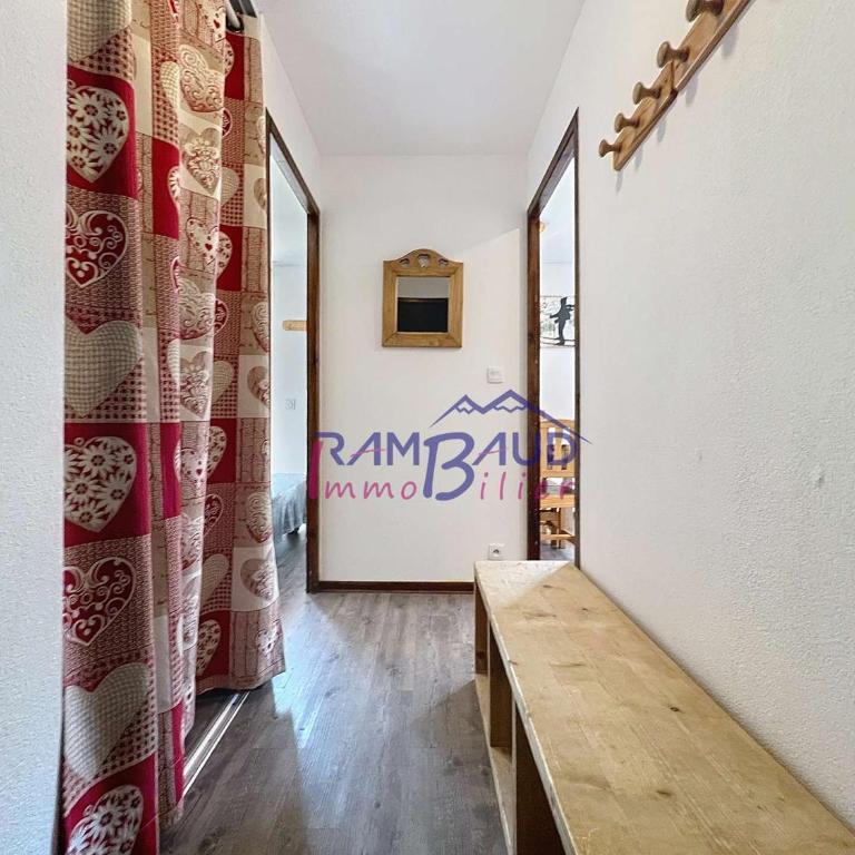 Appartement 3 pièces - 6 pers - Piscine - Pied de piste - FR-1-854-56 - Apartamento - 8