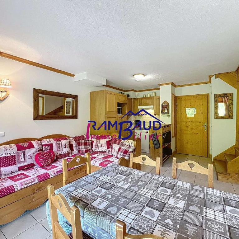 Appartement 5 pièces - 7 couchages - Proche piste - Parking inclus - FR-1-854-58 - Appartamento - 9