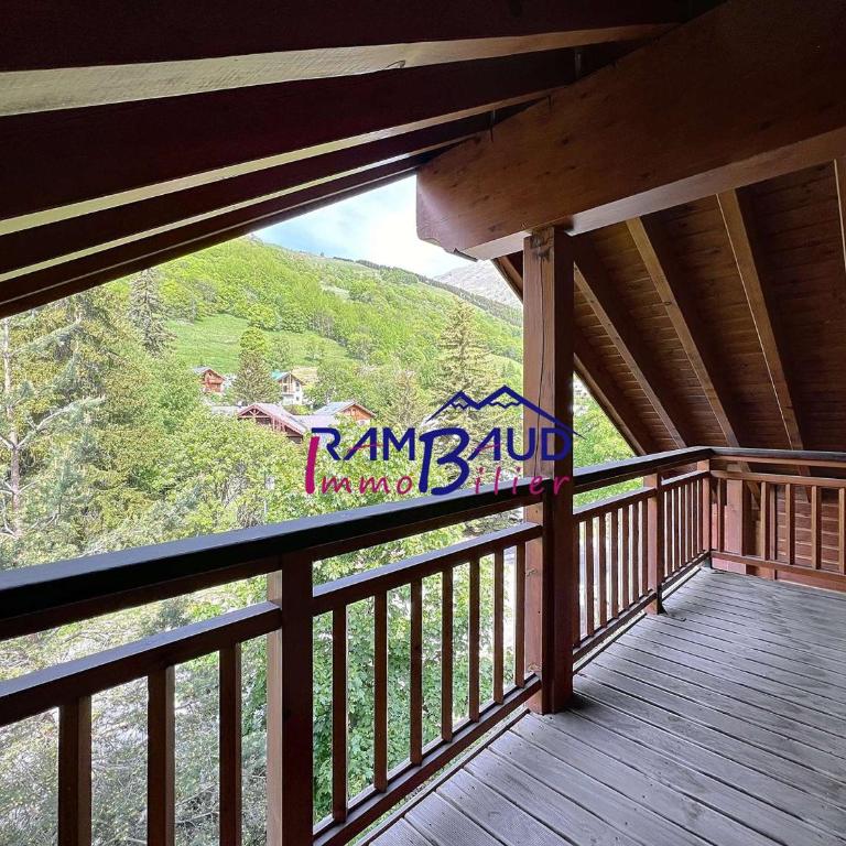 Appartement 5 pièces - 7 couchages - Proche piste - Parking inclus - FR-1-854-58 - Appartamento - 13
