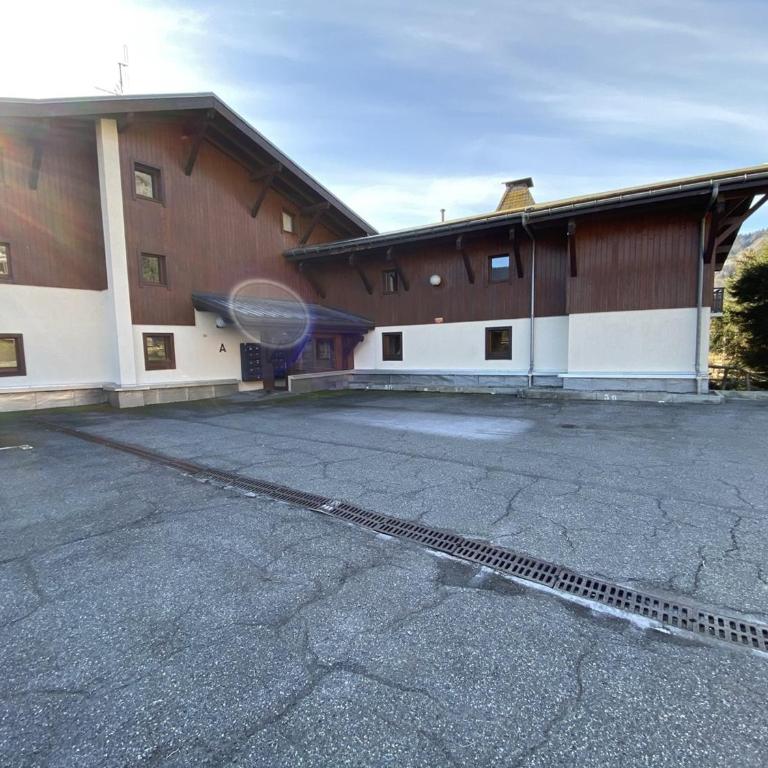 Studio Cabine près des pistes avec parking privé à Praz-Sur-Arly - Appartement 1 Chambre - 12