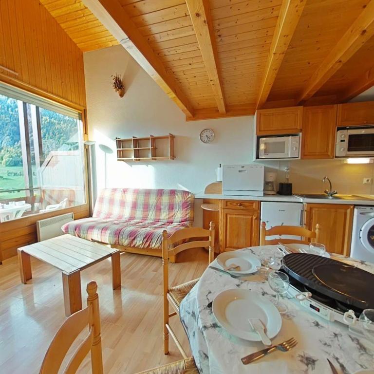 Appt 2P + mezzanine pour 6 - skis aux pieds - garage - WIFI - FR-1-241-21 - Apartamento (6 adultos) - 1