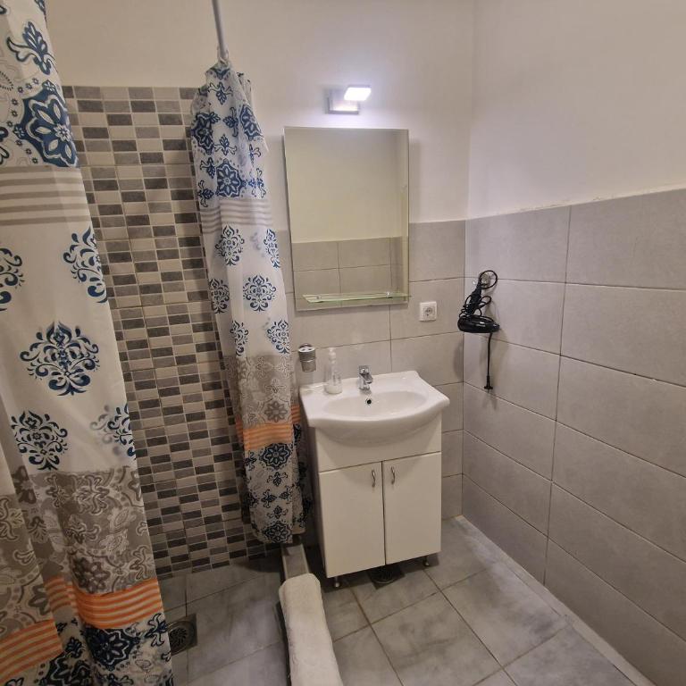 Vila Nova - Standard Triple Room - 14