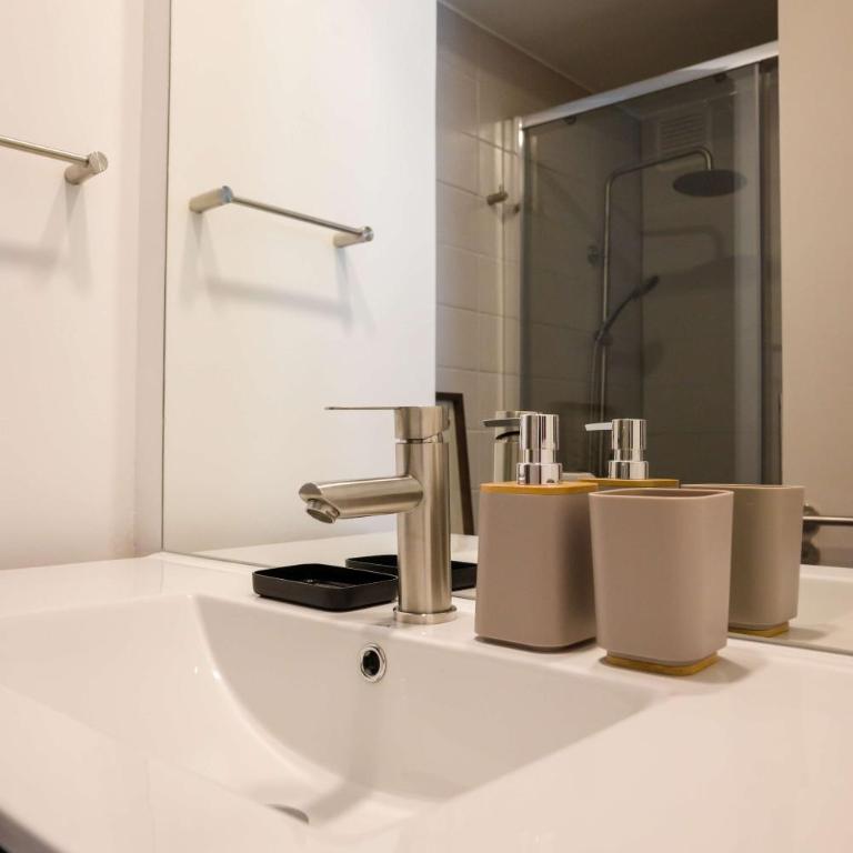 2BR Retreat Experience Providencia's Heart - Apartment - 29