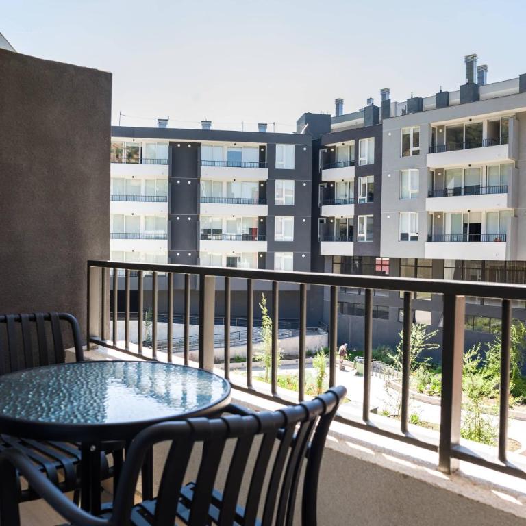 2BR Retreat Discover the Heart of Providencia - Apartment - 12