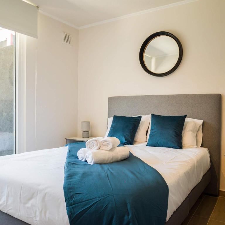 Providencia Gem 2BR Apt Pool & Views - Apartment - 3