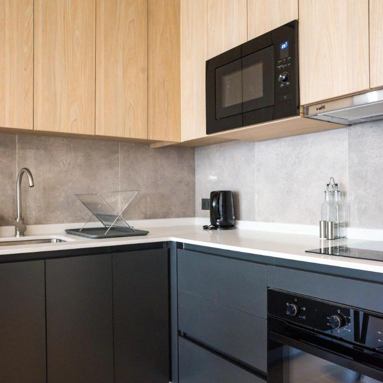 Providencia Gem 2BR Apt Pool & Views - Apartment - 16