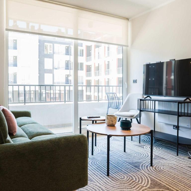 Providencia Gem 2BR Apt Pool & Views - Apartment - 6