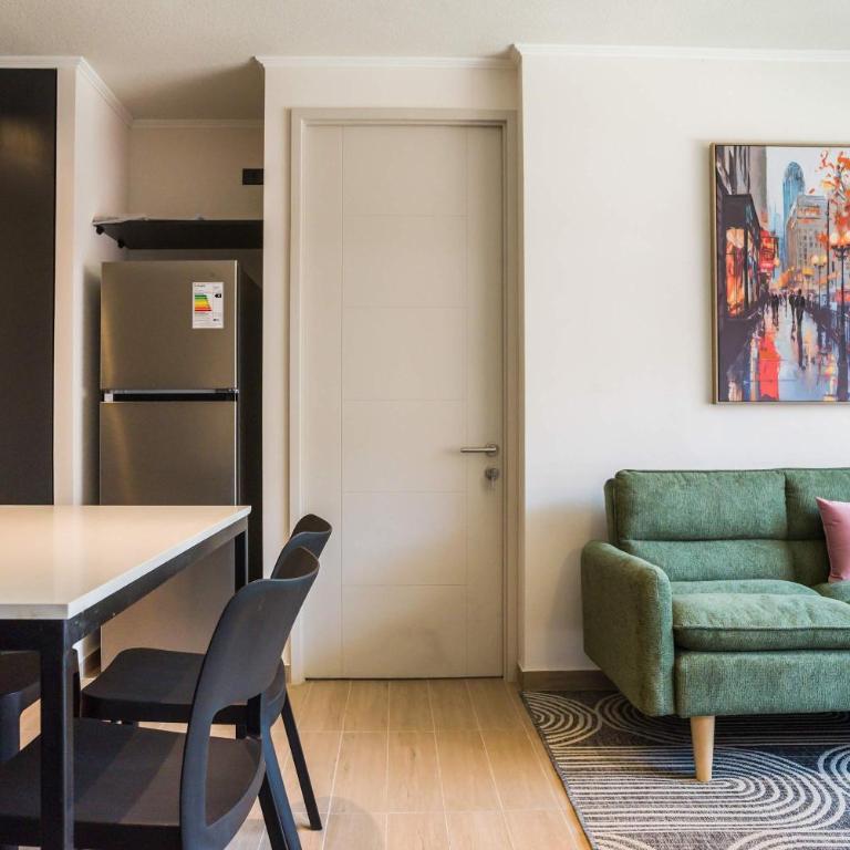 Providencia Gem 2BR Apt Pool & Views - Apartment - 8