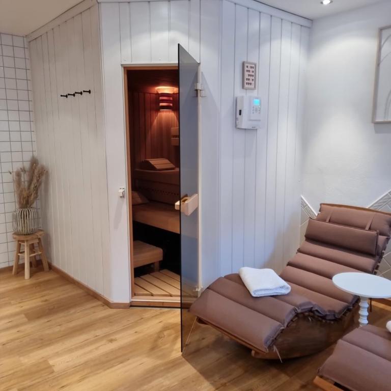 Apartment Zum Landarzt inklusive Sauna - Apartment mit 4 Schlafzimmern und einem Balkon - 37