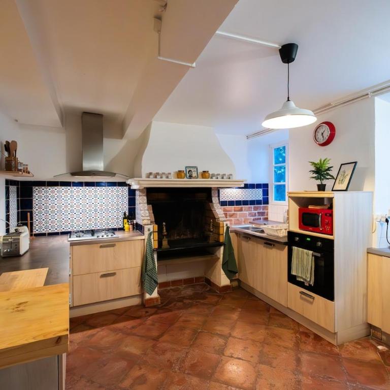 Cosy Traditional Old Stone Townhouse in Bastide - Casa de 3 dormitorios - 68