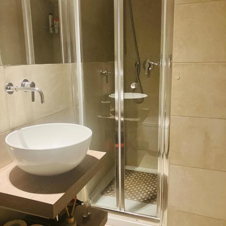 Chill & Charm-Trastevere Studio - Appartamento con 1 Camera da Letto - 11