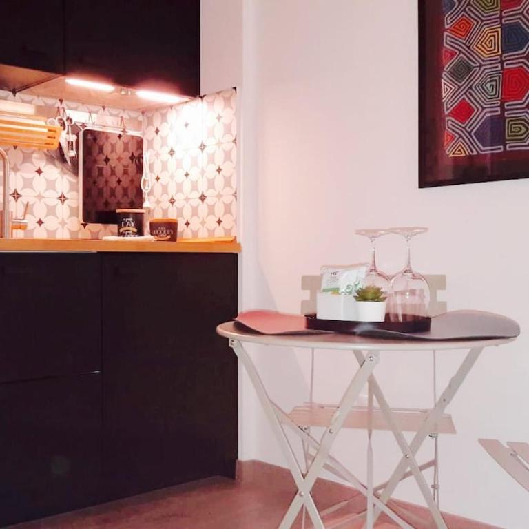 Chill & Charm-Trastevere Studio - Appartamento con 1 Camera da Letto - 39
