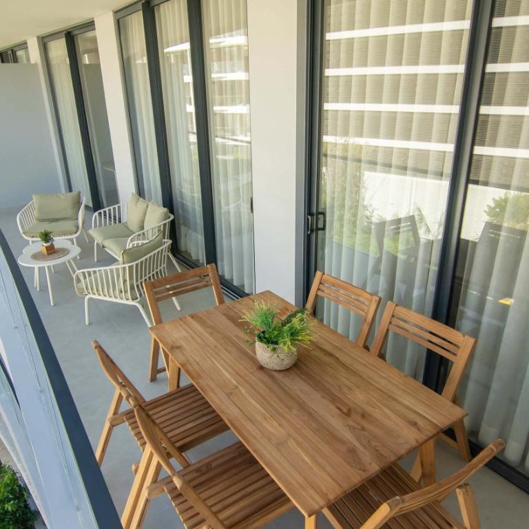 Exclusive Apartment With Ocean View - Apartment - 10