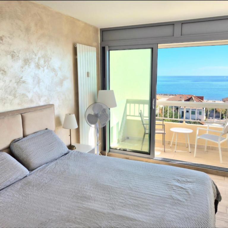 Duplex grand standing vue mer et port - Appartement 2 Chambres - 14