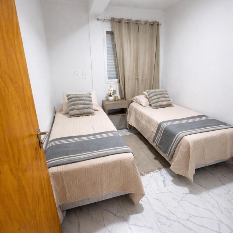 Aura Apart - Two-Bedroom Apartment with Balcony - 7