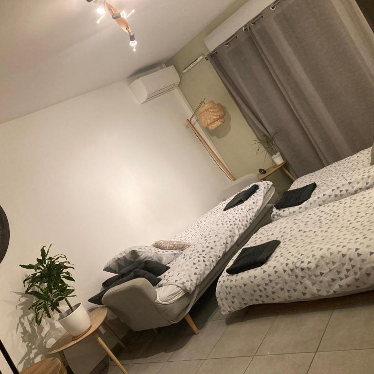 Un balcon à Monplaisir- 4 lits -garage - 47m2 - Appartement 1 Chambre - 4