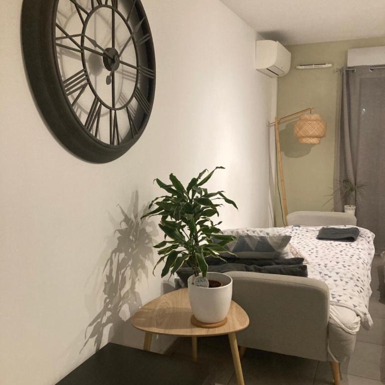 Un balcon à Monplaisir- 4 lits -garage - 47m2 - Appartement 1 Chambre - 3