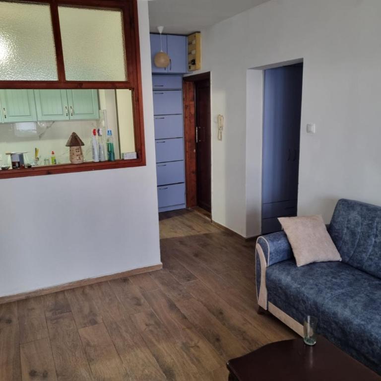 Buddub - One-Bedroom Apartment - 6