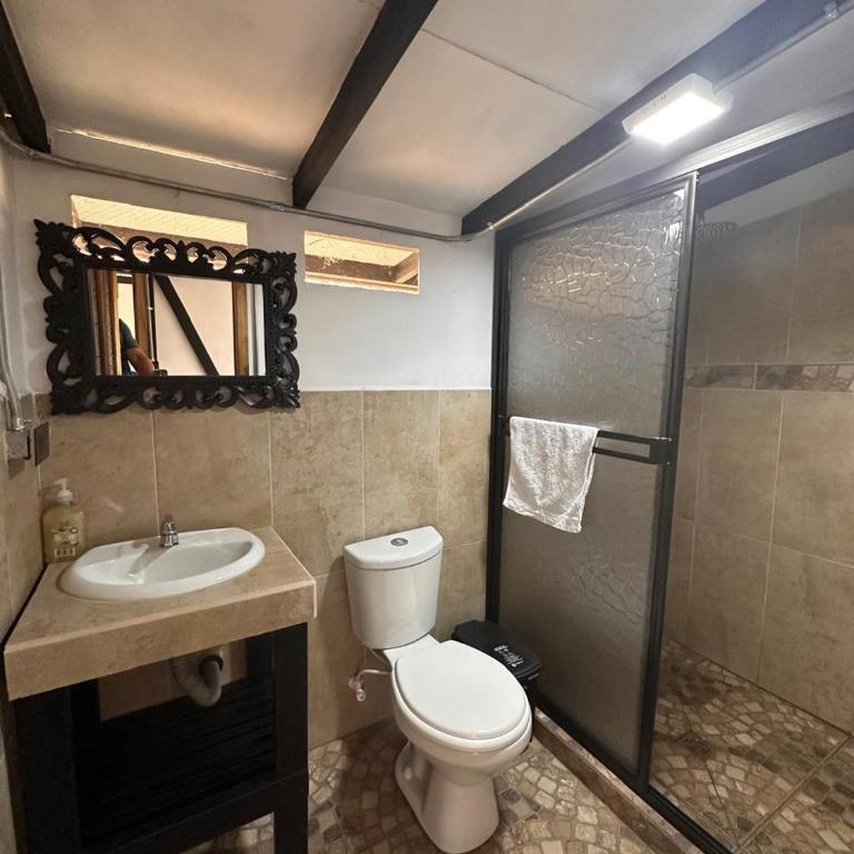 Pura vida alojamiento - Two-Bedroom Chalet - 6
