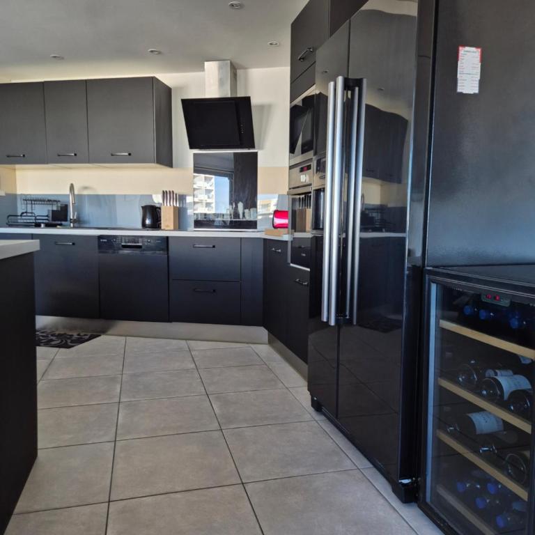 Duplex grand standing vue mer et port - Appartement 2 Chambres - 9