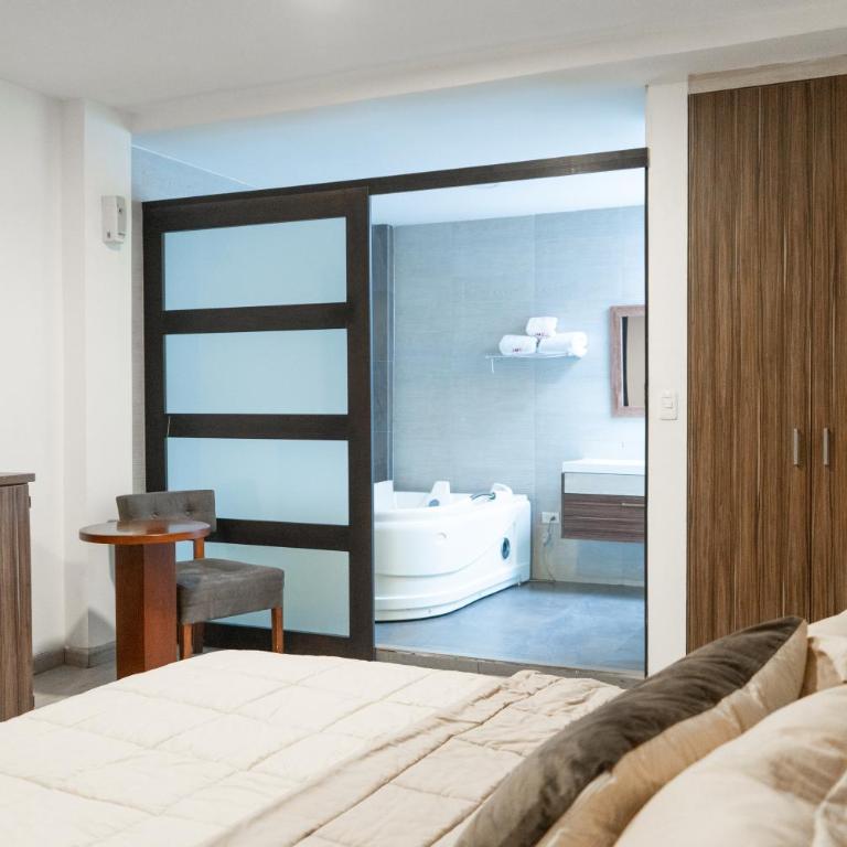 Hotel Santiago de Compostella Suites - Suite con bañera de hidromasaje - 4