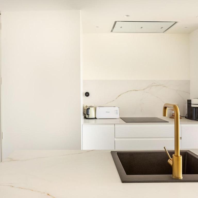 Alojamiento de lujo con vistas - Two-Bedroom Apartment - 6
