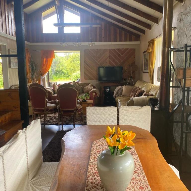 La Casona del Trancura - Six-Bedroom House - 5