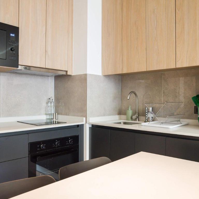 Best of Providencia Modern 2BR Steps from Metro - Apartment - 9