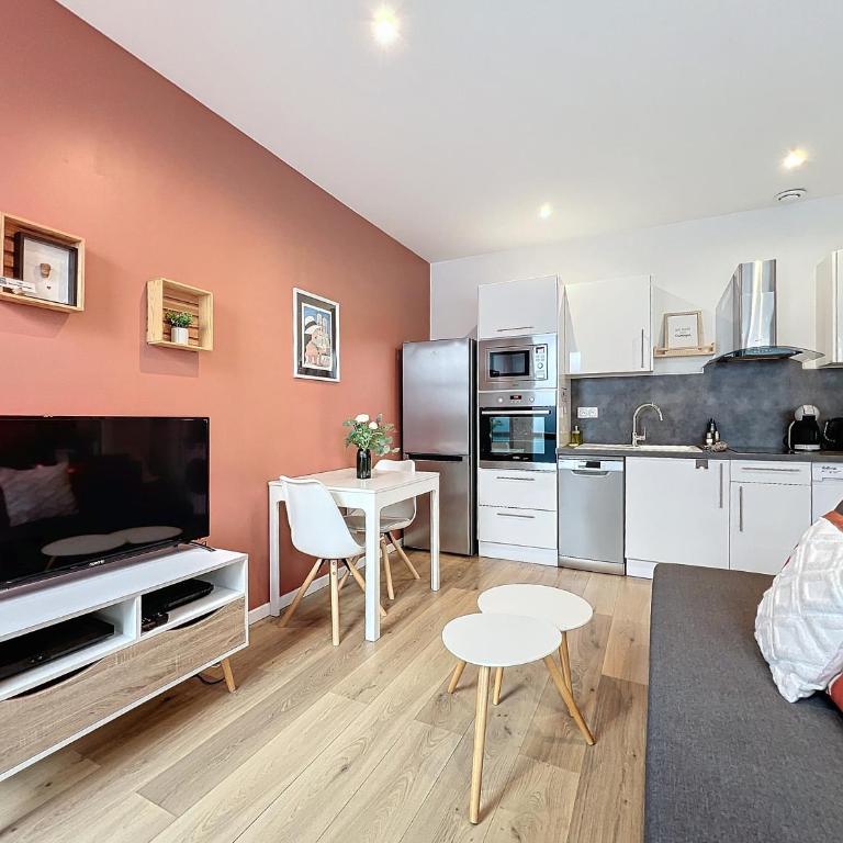 Le Rémois - Appartement rare - Cour privée - Parking - Reims - Appartamento con 1 Camera da Letto - 22