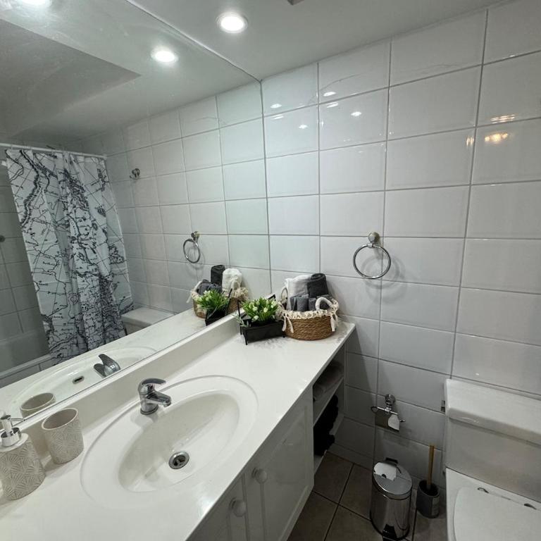 Cercano y acogedor - Two-Bedroom Apartment - 6