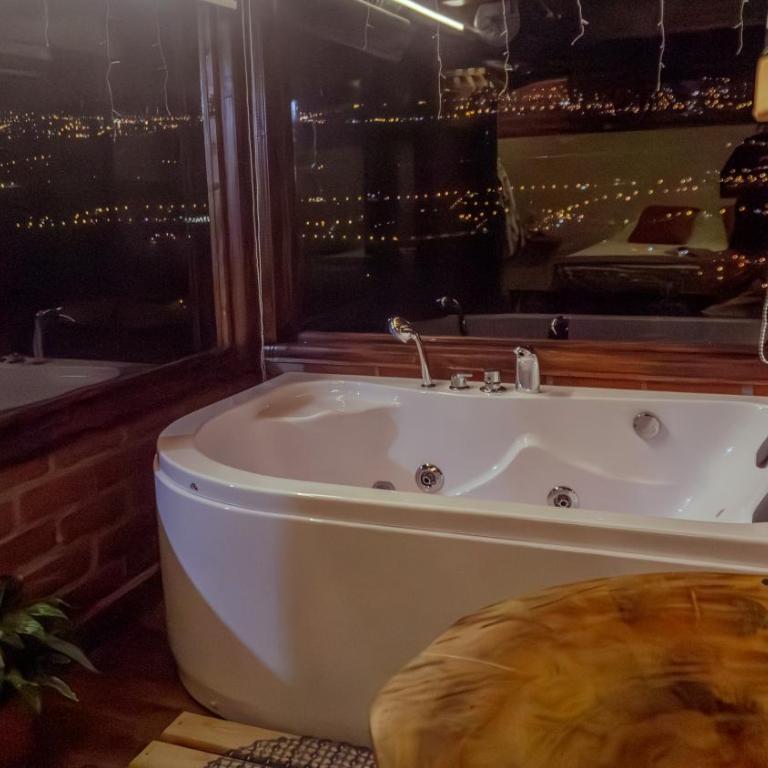 La Quebrada Hospedaje - Double Room with Private Bathroom - 1